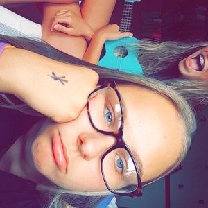 Meet your Posher, Heather